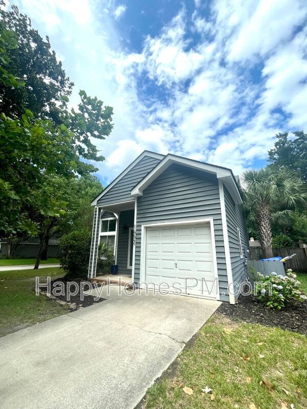 Building Photo - 1452 Oaklanding Road