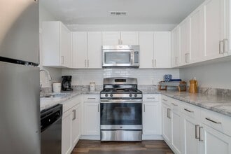 Building Photo - Residences at Stevens Pond