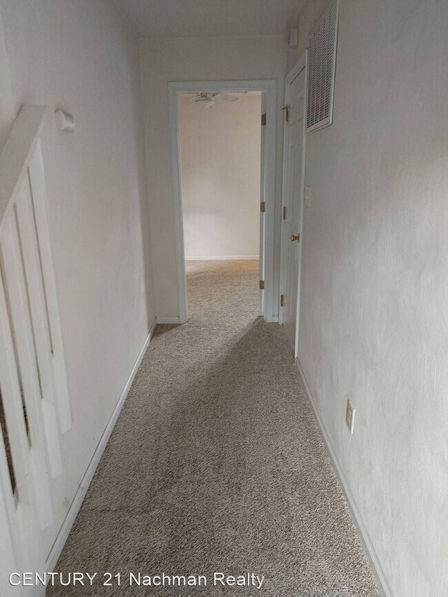 Building Photo - 3 br, 3.5 bath House - 1517 A Parks Avenue