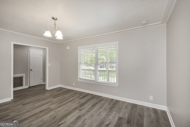 Foto del edificio - 883 Waterside Dr SE