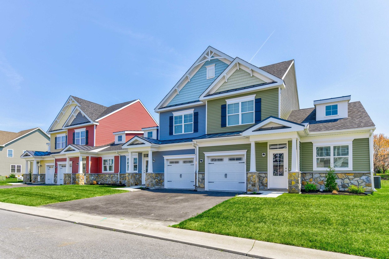 Primary Photo - Fairway Village Rental Townhomes