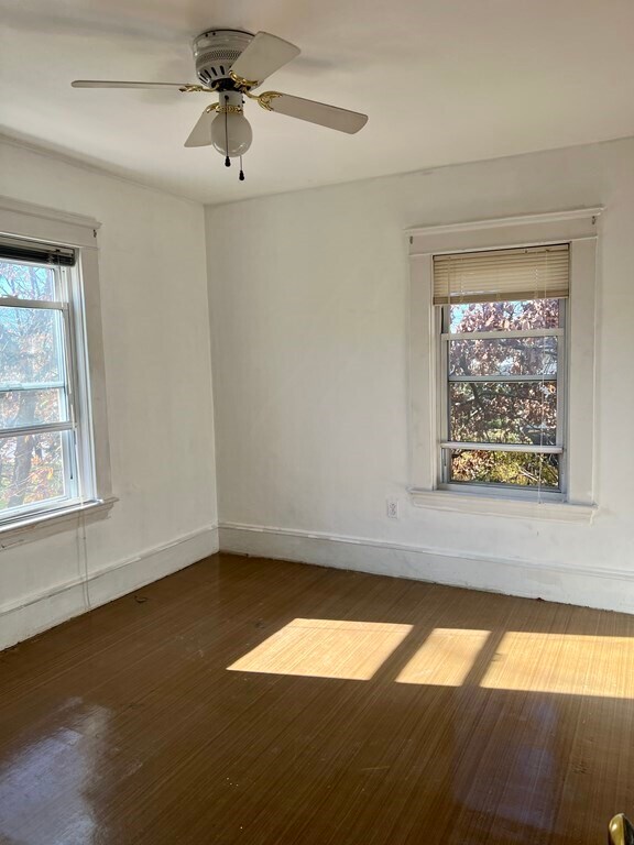 15 Baltic St Unit 1, Attleboro, MA 02703 Room for Rent in Attleboro