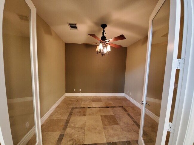 Building Photo - Renters Warehouse proudly presents a stunn...