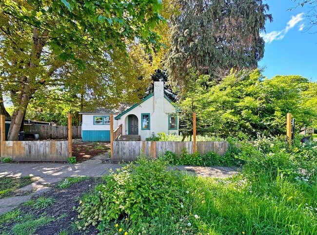 Foto del edificio - 1100 W 4th Ave