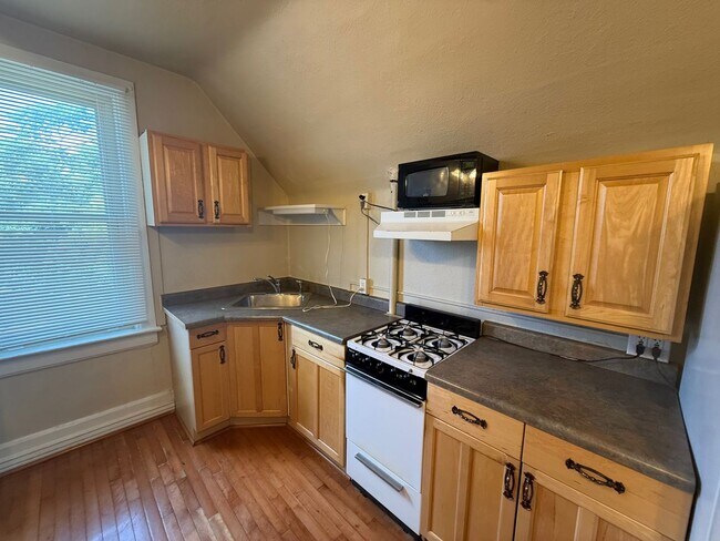 Foto del edificio - 1 BR/1BA | Newly Renovated Condo | Back patio | In Denver!