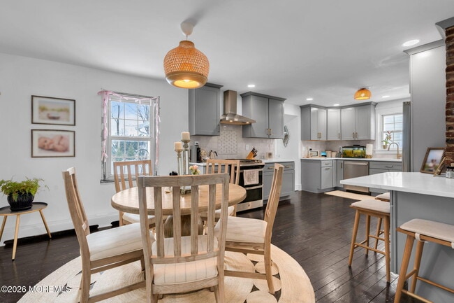 Building Photo - 555 Ocean Rd