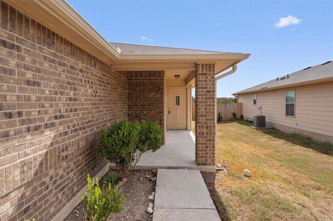 Foto del edificio - 9009 Southwick Dr