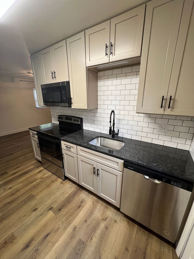 Foto principal - 266 N 11th St