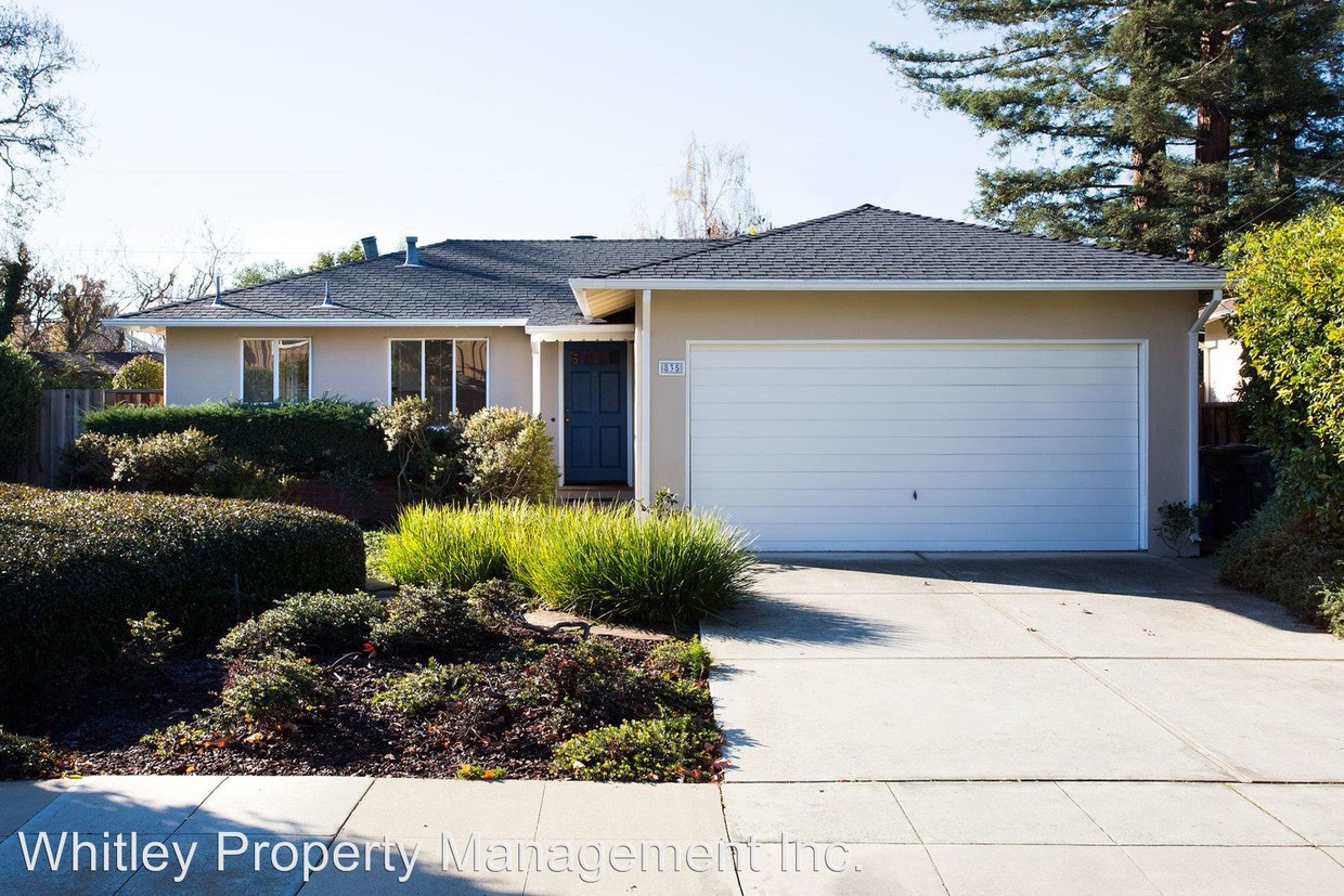 Primary Photo - 3 br, 2 bath House - 835 Arbor Road