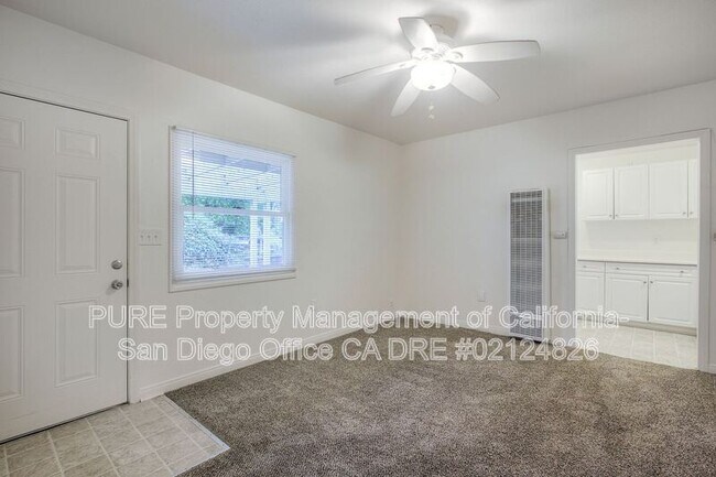 Building Photo - 405 N Juniper St