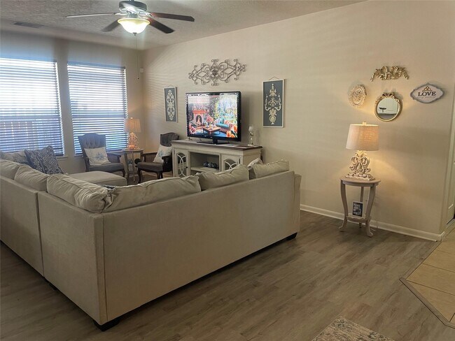 Foto del edificio - 4480 Gran Canary Dr