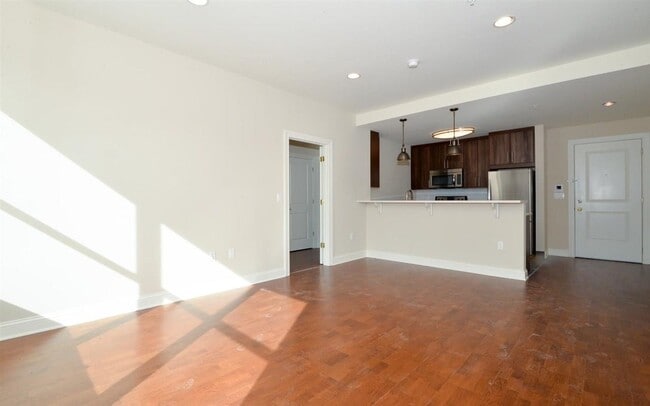 Foto del edificio - 100 Marshall St