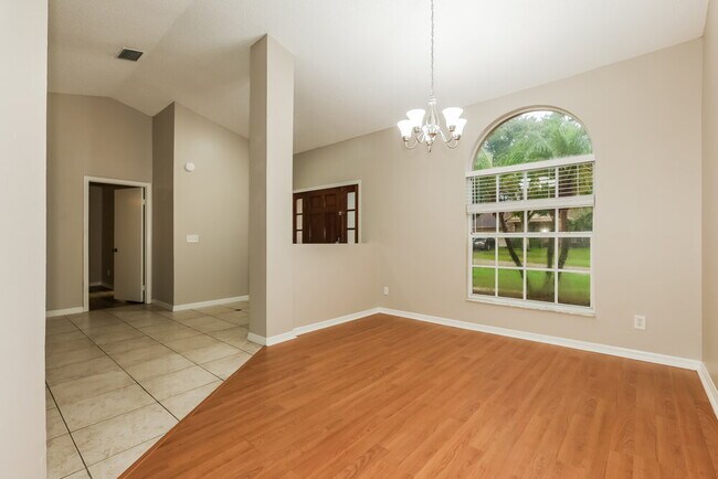 Foto del edificio - 2612 Brianholly Dr