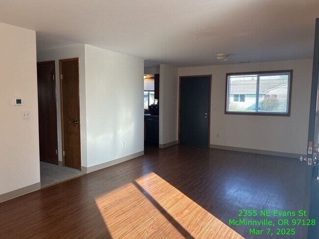 Foto del edificio - 2345 NE Evans St