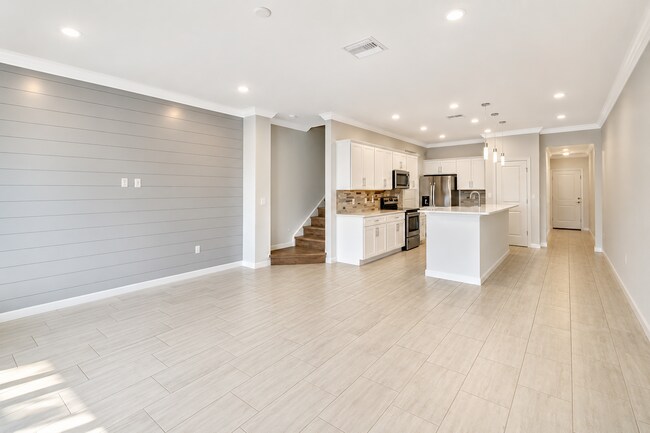 Building Photo - 2854 Bard St
