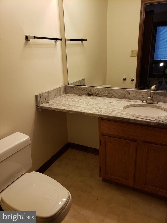 Foto del edificio - 44792 Locust Ridge Ct