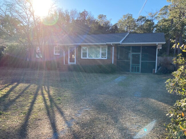 Building Photo - 227 Wood Dale Dr