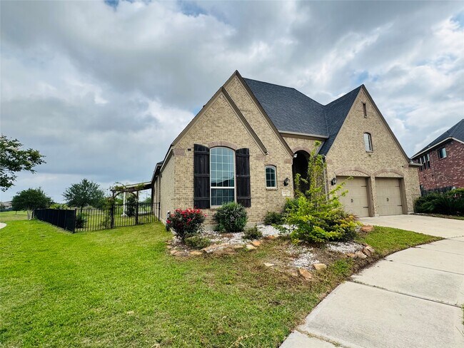 Building Photo - 8403 Terrace Valley Cir