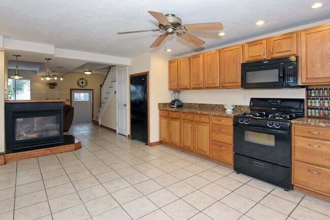 Foto del edificio - 206 Everett St