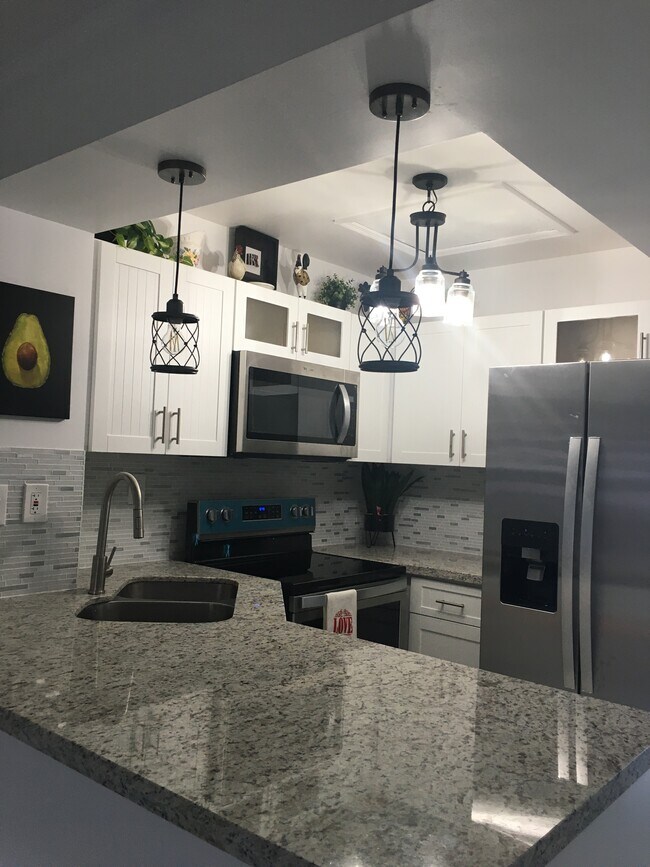 Foto del edificio - 2154 W 60th St