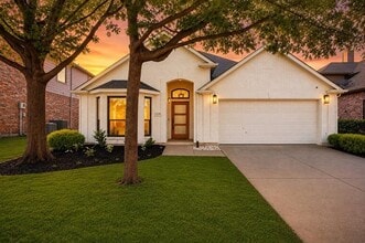 Building Photo - 11248 Blackhawk Dr