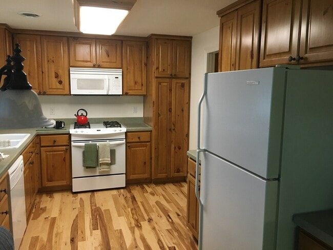 Building Photo - 25225 NW Braga Road ~ Serene Country Living
