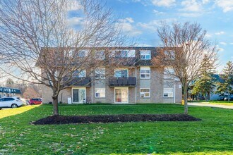 Building Photo - 575 28th St W