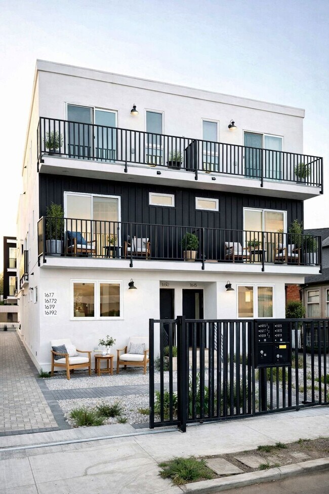 Foto del edificio - 1615 2nd Ave