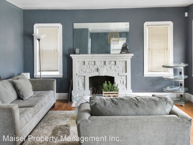 Building Photo - 2 br, 1 bath House - 5958 Majestic Ave.