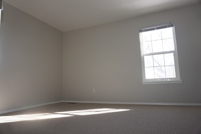 Segundo dormitorio - 10252 West Dartmouth Avenue