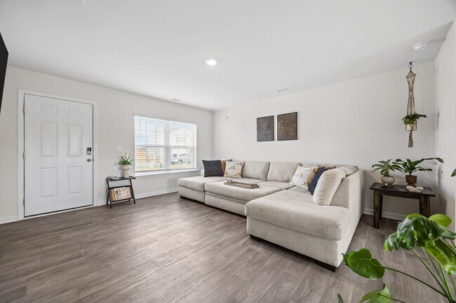 Foto del edificio - 3624 Turney Dr