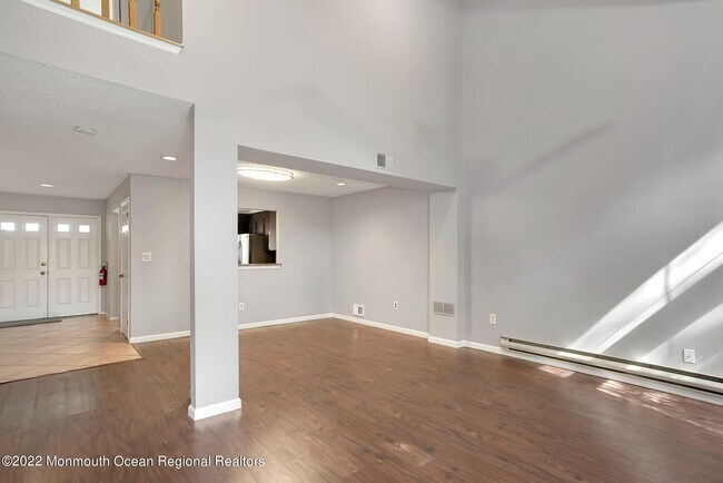 Building Photo - 262 Daffodil Dr