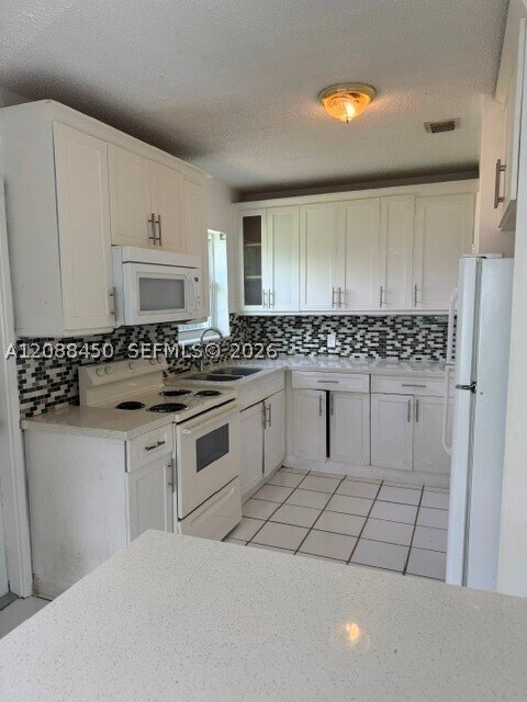 Foto del edificio - 1631 NW 14th Ct
