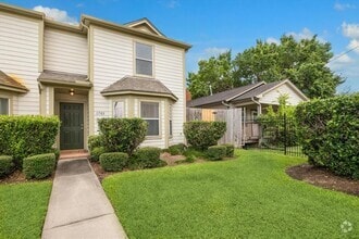 Building Photo - 1703 Redwing Pines Dr