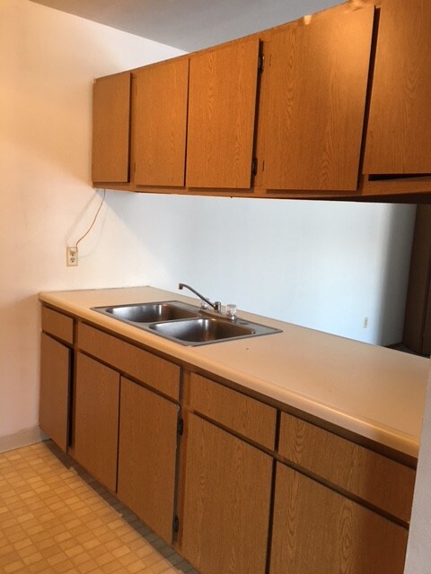 Foto del edificio - 404 S Clay St