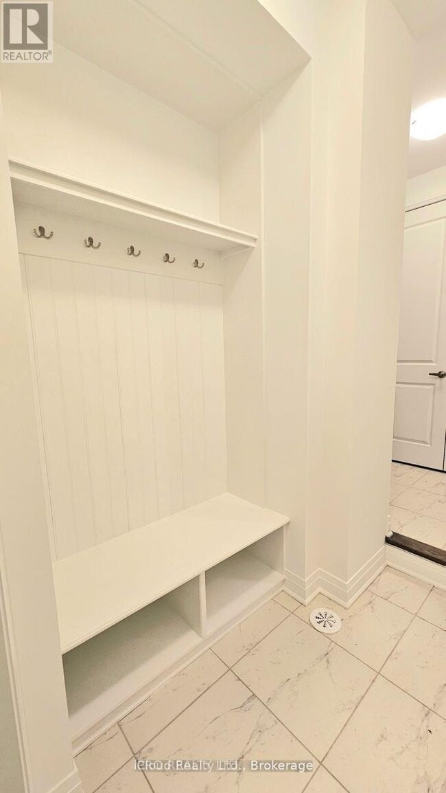 Building Photo - 5173 Zionkate Ln