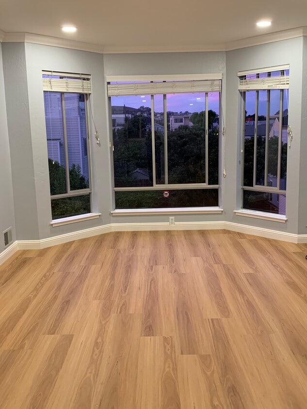 Photo - 120 Burrows St (San Francisco, CA)