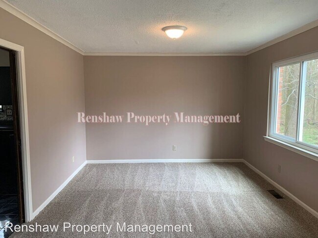 Building Photo - 3 br, 2.5 bath House - 4526 Lakemont Dr.