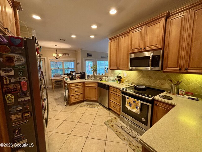 Building Photo - 107 Teak Trail