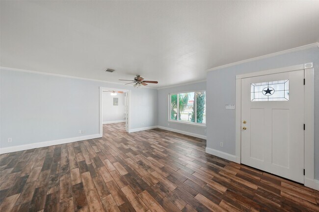 Building Photo - 3613 83rd St