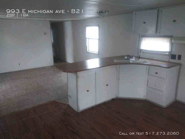 Building Photo - remodeled 2 Bedroom Mobile Home