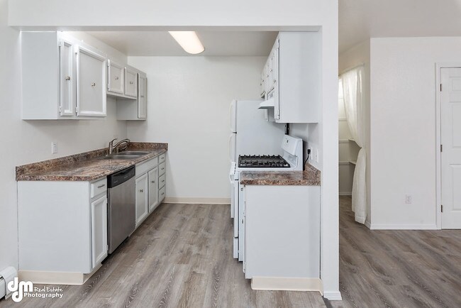 Building Photo - 2041 Farmer Pl
