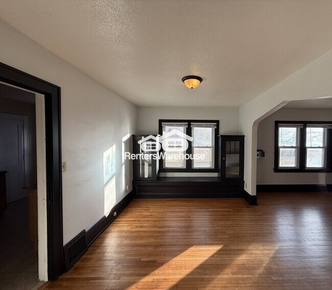 Foto del edificio - 991 Smith Ave S