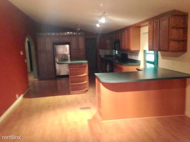 Foto del edificio - 6607 SE 167th St