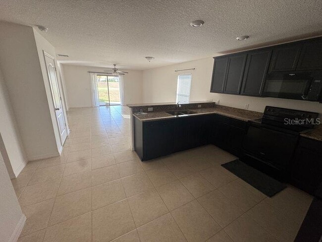 Building Photo - 6909 Crested Orchid Dr