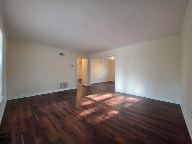 Foto del edificio - Bull St