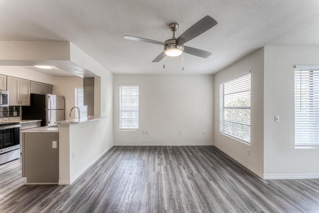 Building Photo - Cypress Trail Apartments