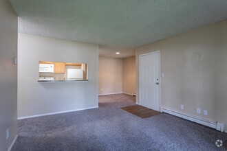 1BR, 1BA - 662 SF - EPERNAY APARTMENTS
