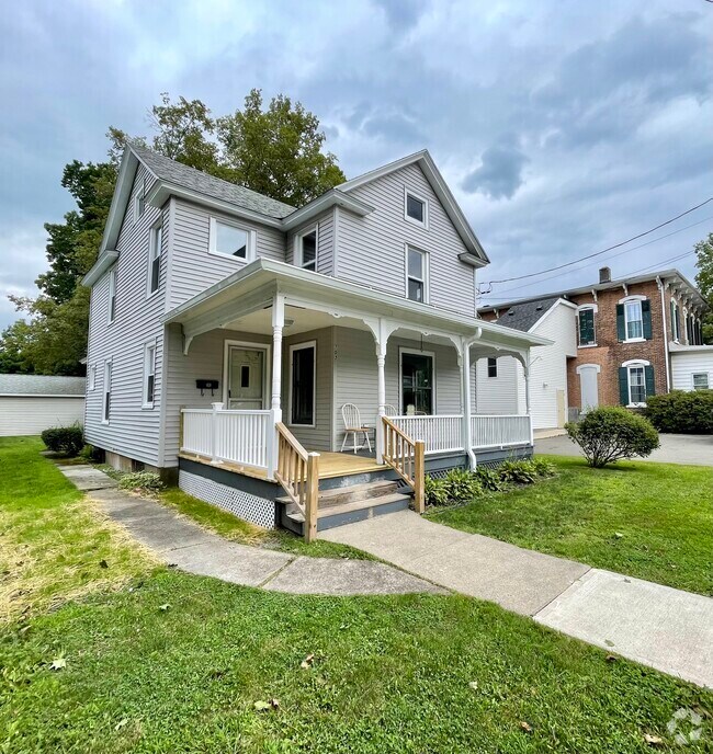 Apartments under 2,500 in Watkins Glen, NY 2 Rentals