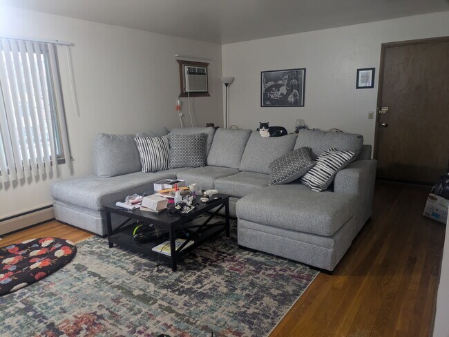 Foto del edificio - 501 N Midvale Blvd